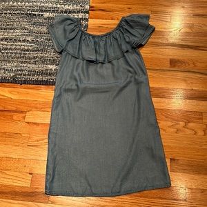 Tommy Hilfiger denim dress-it has POCKETS : )